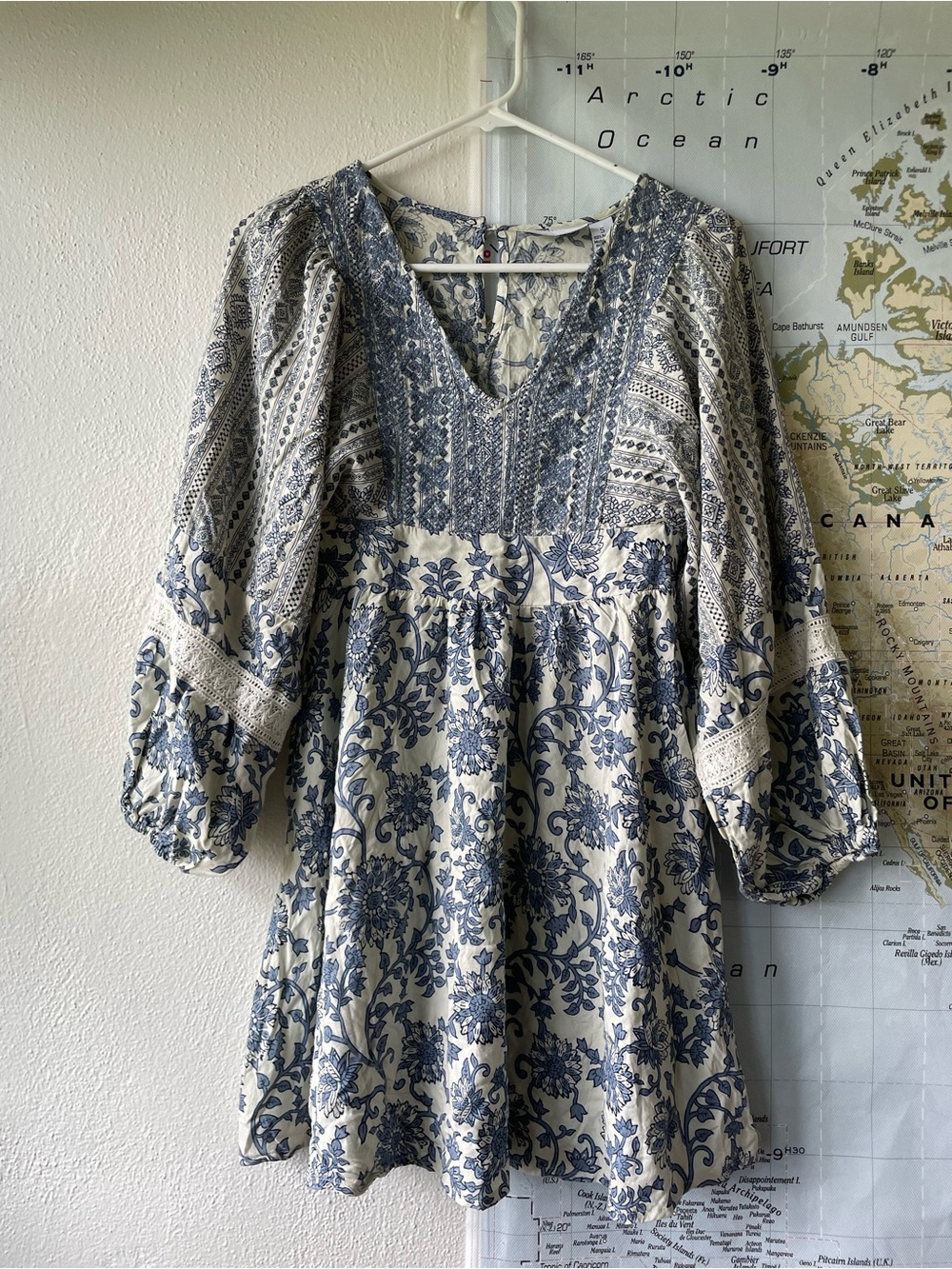 Bohemian Floral V-Neck Mini Dress in Blue and Cream